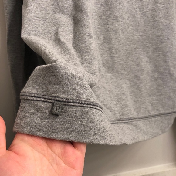 🔮2 for $100🔮Lululemon grey cropped sweatshirt - Picture 3 of 6